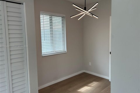 Apartment in Miami Shores, Florida 1 bedroom, 55.74 sq.m. № 1971303 - photo 7