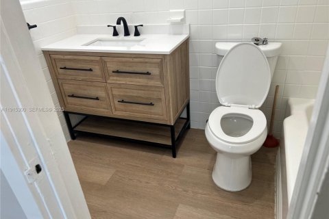 Apartment in Miami Shores, Florida 1 bedroom, 55.74 sq.m. № 1971303 - photo 22