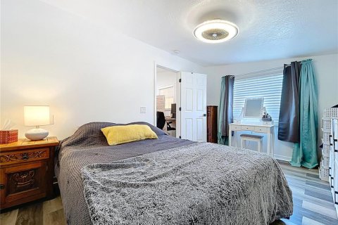 Купить виллу или дом в Тампа, Флорида 4 комнаты, 93.92м2, № 2131741 - фото 26