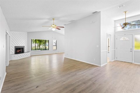 House in Apopka, Florida 2 bedrooms, 145.86 sq.m. № 1832012 - photo 21