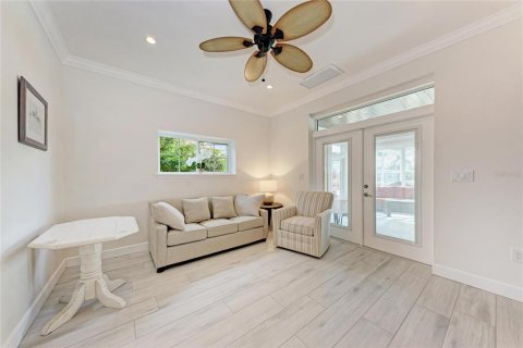 House in Arcadia, Florida 1 bedroom, 92.9 sq.m. № 2259564 - photo 13