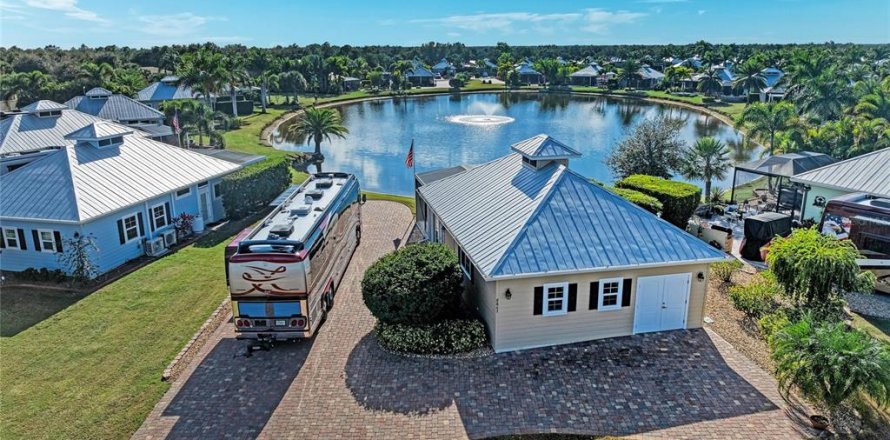 House in Arcadia, Florida 1 bedroom, 92.9 sq.m. № 2259564