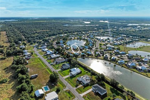 House in Arcadia, Florida 1 bedroom, 92.9 sq.m. № 2259564 - photo 2