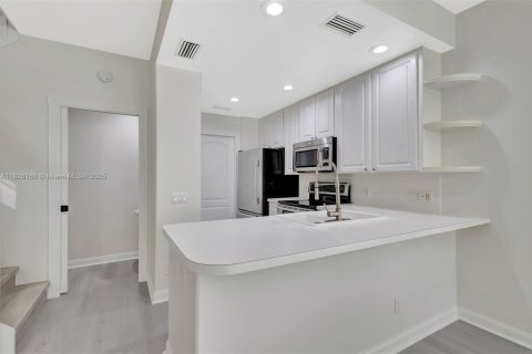 Townhouse in Jupiter, Florida 3 bedrooms, 131.27 sq.m. № 1794506 - photo 12