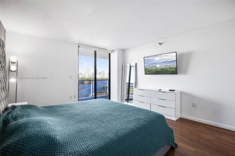 Condominio en alquiler en Aventura, Florida, 2 dormitorios, 106.47 m2 № 1739197 - foto 23