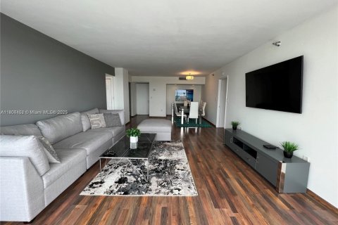 Condominio en alquiler en Aventura, Florida, 2 dormitorios, 106.47 m2 № 1739197 - foto 6