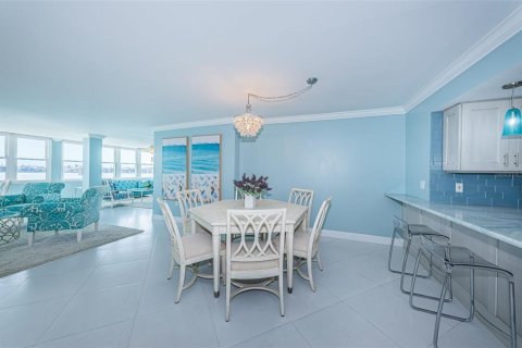Condominio en venta en Saint Petersburg, Florida, 2 dormitorios, 163.51 m2 № 1561868 - foto 9