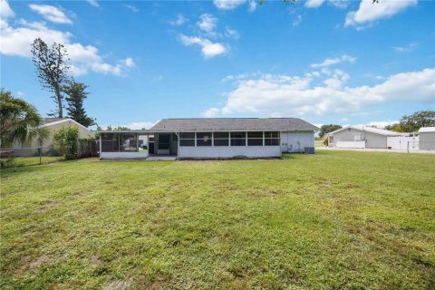 Casa en venta en North Port, Florida, 3 dormitorios, 147.25 m2 № 2383942 - foto 26