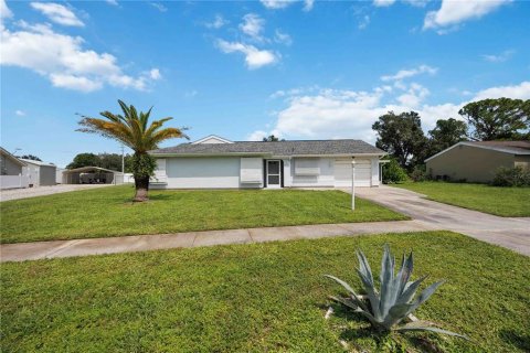 Casa en venta en North Port, Florida, 3 dormitorios, 147.25 m2 № 2383942 - foto 3