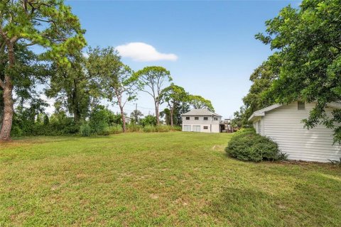 Land in Saint Petersburg, Florida № 1906512 - photo 12