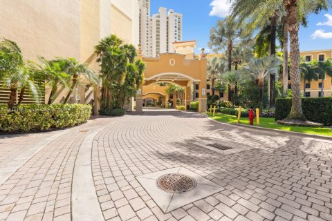 Condominio en venta en Aventura, Florida, 2 dormitorios, 127.28 m2 № 1840935 - foto 30