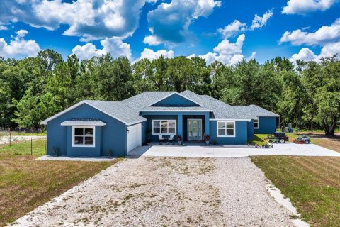 Villa ou maison à vendre à Deltona, Floride: 5 chambres, 287.72 m2 № 1803787 - photo 1