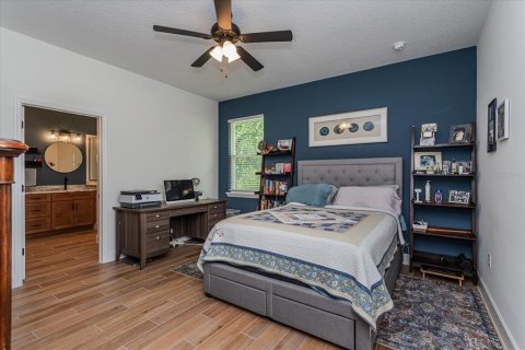 Villa ou maison à vendre à Deltona, Floride: 5 chambres, 287.72 m2 № 1803787 - photo 17