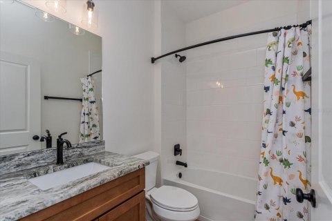 Villa ou maison à vendre à Deltona, Floride: 5 chambres, 287.72 m2 № 1803787 - photo 22