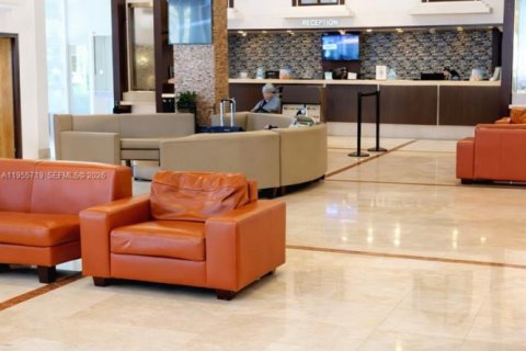 Купить кондоминиум в Санни-Айлс-Бич, Флорида 39.02м2, № 2009702 - фото 8