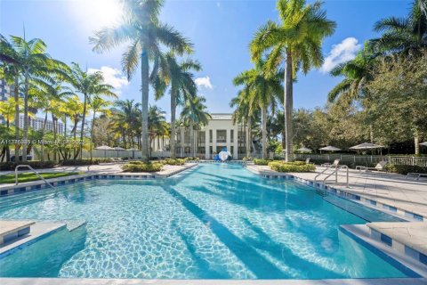 Купить кондоминиум в Дорал, Флорида 1 спальня, 65.5м2, № 1957861 - фото 13