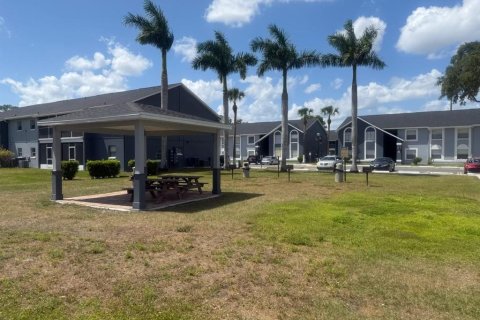 Снять в аренду кондоминиум в Орландо, Флорида 3 комнаты, 93.09м2, № 1806971 - фото 10