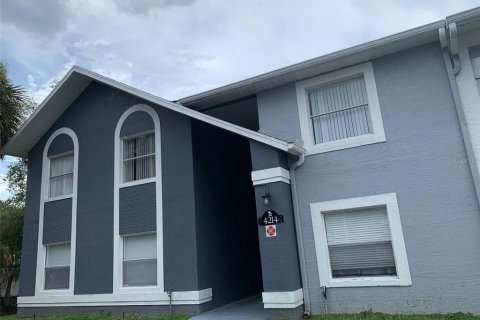 Снять в аренду кондоминиум в Орландо, Флорида 3 комнаты, 93.09м2, № 1806971 - фото 2