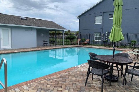 Снять в аренду кондоминиум в Орландо, Флорида 3 комнаты, 93.09м2, № 1806971 - фото 13