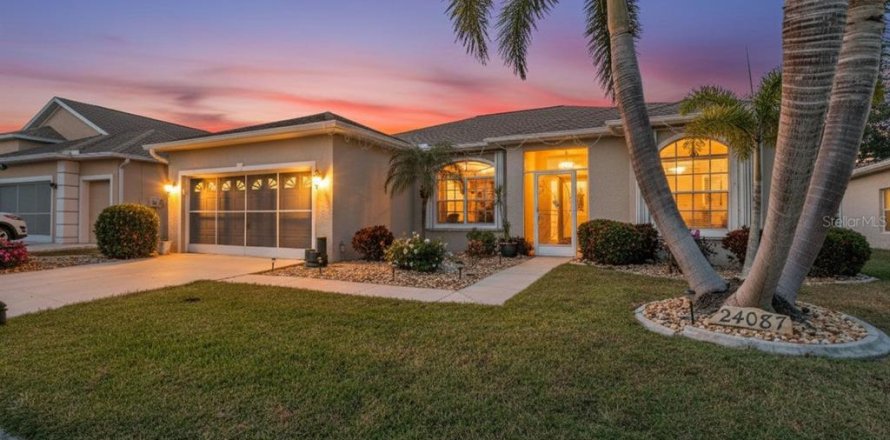 Villa ou maison à Punta Gorda, Floride 3 chambres, 164.16 m2 № 2433066