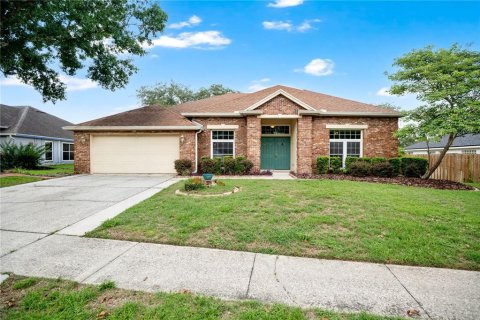 House in Oviedo, Florida 4 bedrooms, 223.43 sq.m. № 2215347