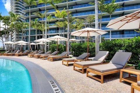 Снять в аренду кондоминиум в Майами, Флорида 2 спальни, 111.3м2, № 1990514 - фото 28
