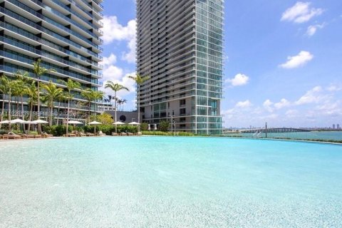 Снять в аренду кондоминиум в Майами, Флорида 2 спальни, 111.3м2, № 1990514 - фото 29