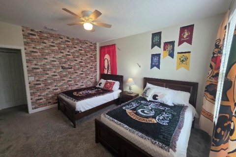 House in Davenport, Florida 5 bedrooms, 286.23 sq.m. № 2211767 - photo 18