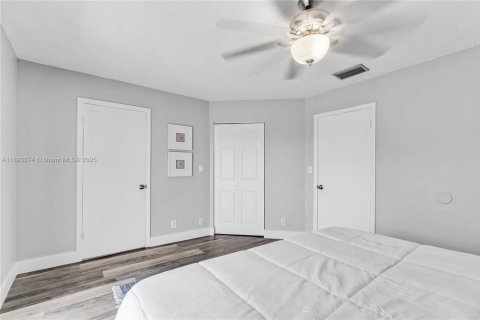 Adosado en alquiler en Hollywood, Florida, 3 dormitorios, 168.62 m2 № 1945249 - foto 11