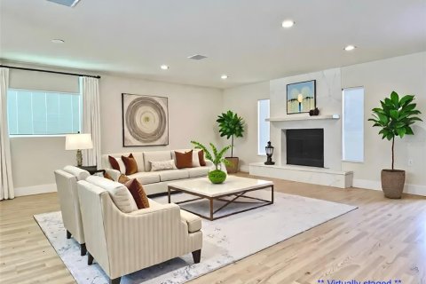 Casa en venta en Brandon, Florida, 4 dormitorios, 167.41 m2 № 1910020 - foto 5