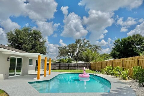 Casa en venta en Brandon, Florida, 4 dormitorios, 167.41 m2 № 1910020 - foto 24