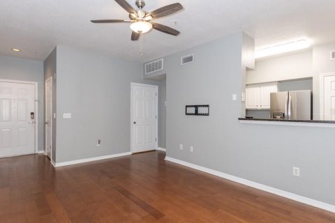 Condominio en venta en Tampa, Florida, 1 dormitorio, 96.99 m2 № 1723908 - foto 14
