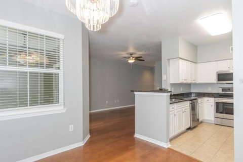 Condominio en venta en Tampa, Florida, 1 dormitorio, 96.99 m2 № 1723908 - foto 16
