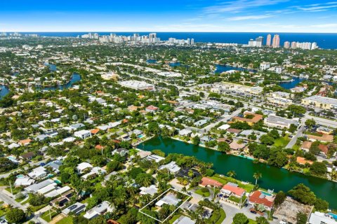 House in Fort Lauderdale, Florida 3 bedrooms, 128.21 sq.m. № 2365330 - photo 7