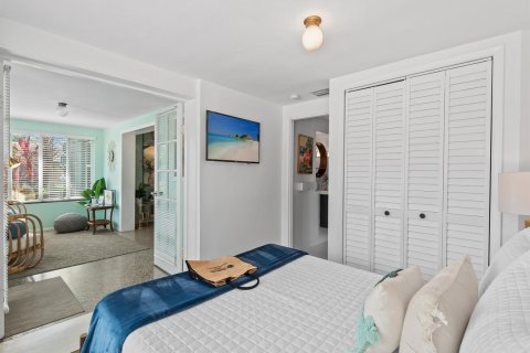 House in Fort Lauderdale, Florida 3 bedrooms, 128.21 sq.m. № 2365330 - photo 28