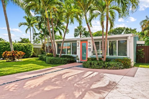 House in Fort Lauderdale, Florida 3 bedrooms, 128.21 sq.m. № 2365330 - photo 6