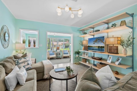 House in Fort Lauderdale, Florida 3 bedrooms, 128.21 sq.m. № 2365330 - photo 5