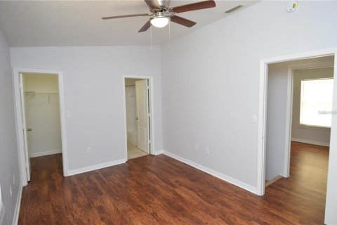 Townhouse in Tampa, Florida 2 bedrooms, 96.06 sq.m. № 1905340 - photo 16