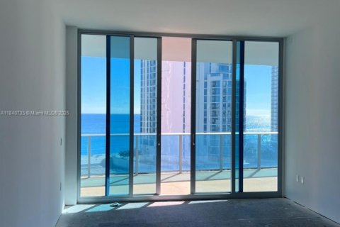 Condo in Sunny Isles Beach, Florida, 2 bedrooms  № 1831065 - photo 7