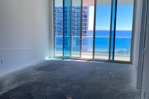 Condo in Sunny Isles Beach, Florida, 2 bedrooms  № 1831065 - photo 3