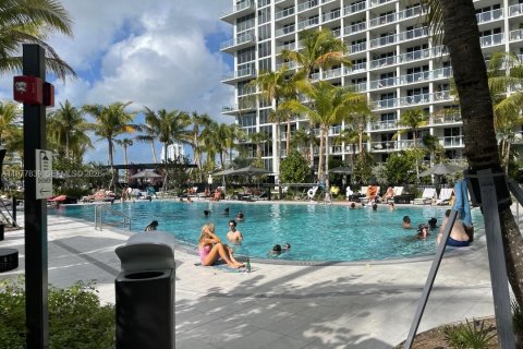 Condo in Miami Beach, Florida, 1 bedroom  № 2044594 - photo 18