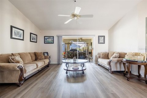 House in Port Charlotte, Florida 3 bedrooms, 190.91 sq.m. № 1866797 - photo 13