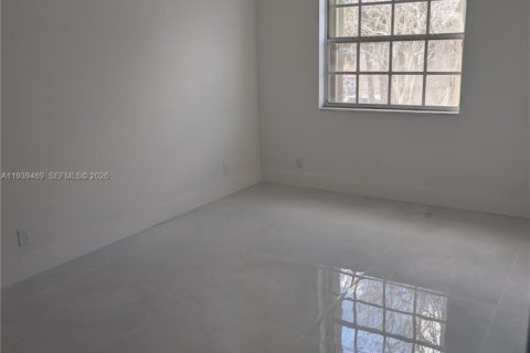 Copropriété à louer à Pembroke Pines, Floride: 3 chambres, 104.52 m2 № 1997446 - photo 14