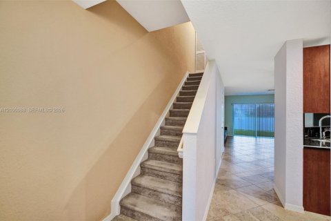 Touwnhouse à vendre à Tamarac, Floride: 2 chambres, 107.3 m2 № 2402644 - photo 21