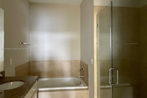 Adosado en alquiler en Miramar, Florida, 3 dormitorios, 178.28 m2 № 1974887 - foto 17