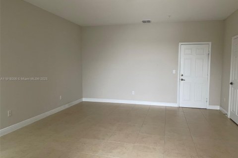 Adosado en alquiler en Miramar, Florida, 3 dormitorios, 178.28 m2 № 1974887 - foto 5