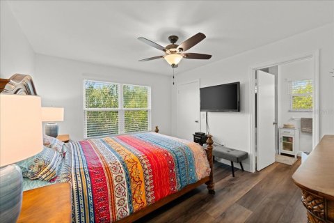 Condo in Daytona Beach, Florida, 2 bedrooms  № 1578278 - photo 19
