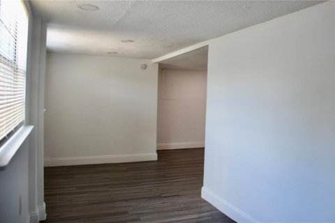 Villa ou maison à vendre à Lakeland, Floride: 4 chambres, 111.85 m2 № 2121099 - photo 6
