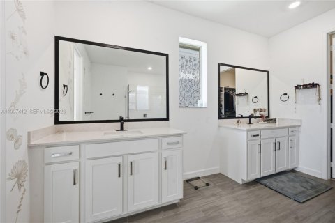 Casa en venta en Loxahatchee Groves, Florida, 4 dormitorios, 220.46 m2 № 2060554 - foto 24