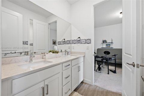 Casa en venta en Loxahatchee Groves, Florida, 4 dormitorios, 220.46 m2 № 2060554 - foto 16
